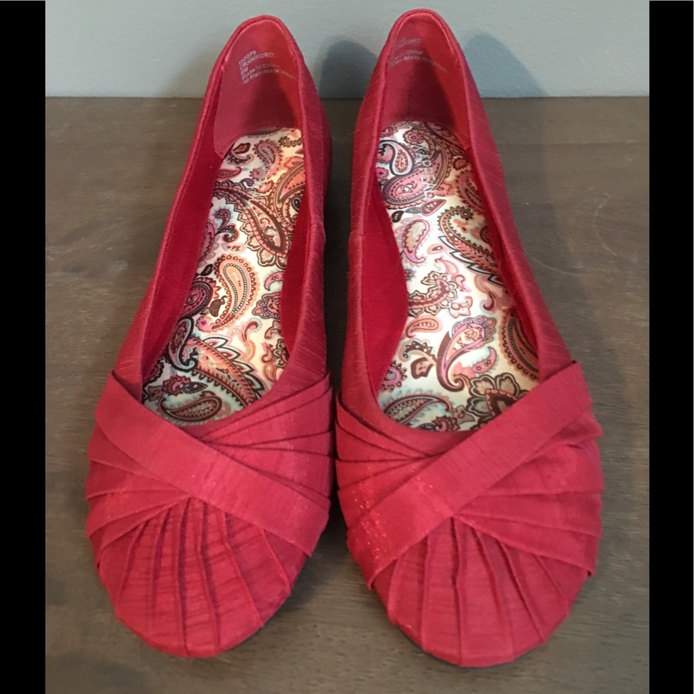 Red flats